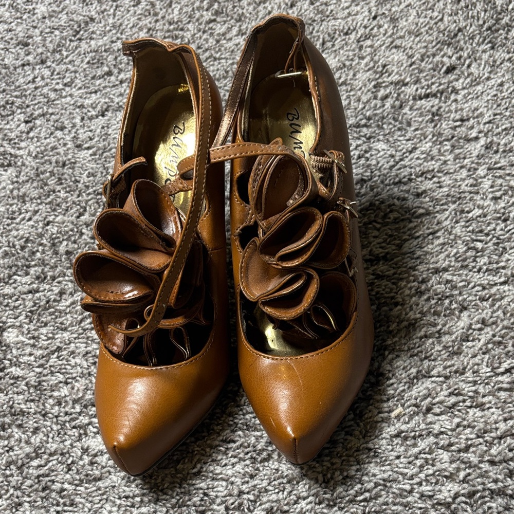 Bumper Brown Women's Heels with Floral Design